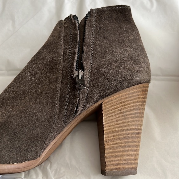 Madewell Ankle Booties - Picture 6 of 8